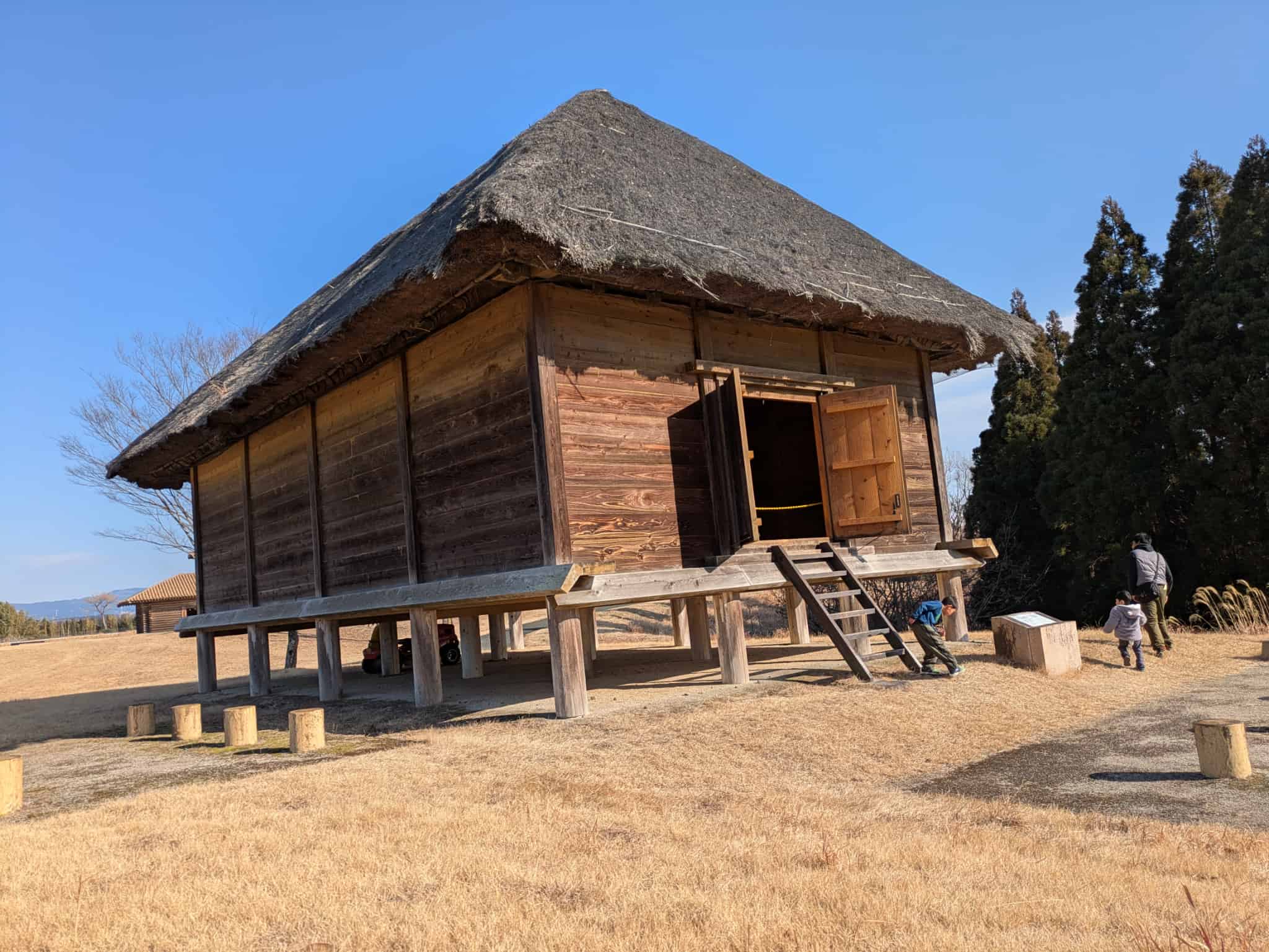 板倉復元建物