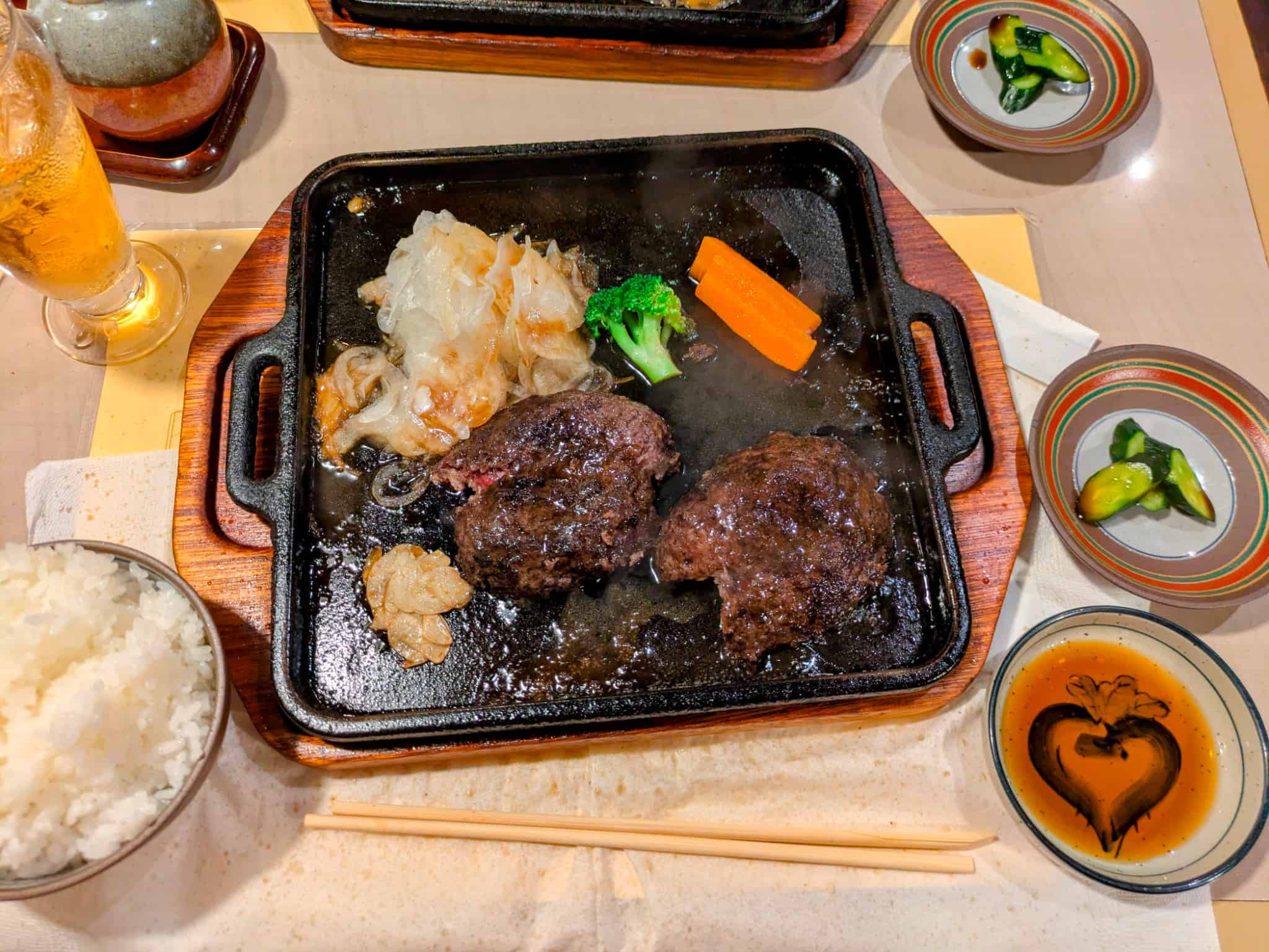 はんばぁーぐ亭 ハンバーグ