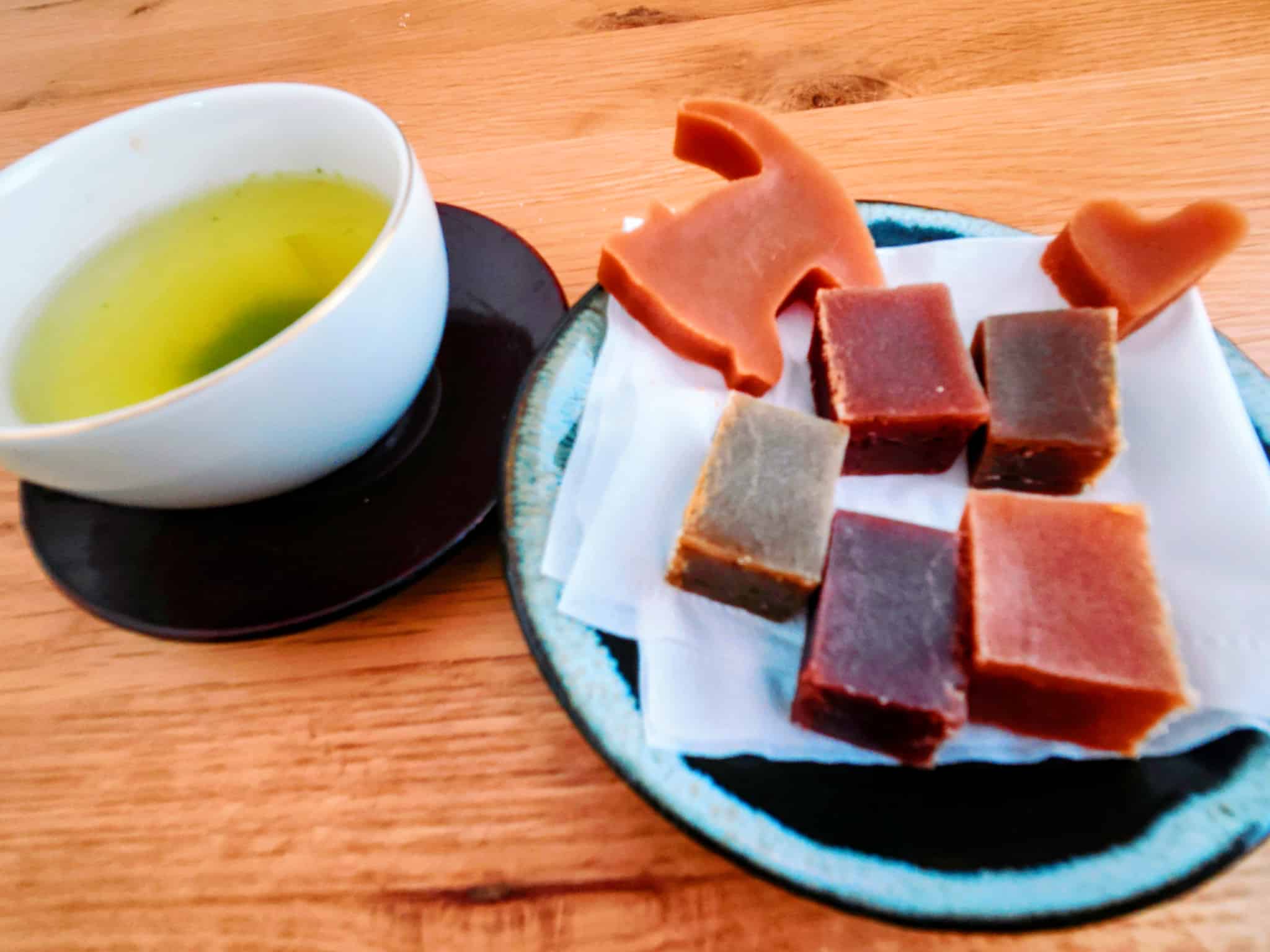 三等分した羊羹